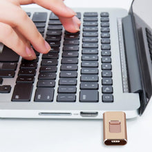 Laden Sie das Bild in den Galerie-Viewer, 4- in- 1 USB-Massenspeicher