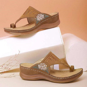 STICKEREI KOMFY WEDGES SANDALEN